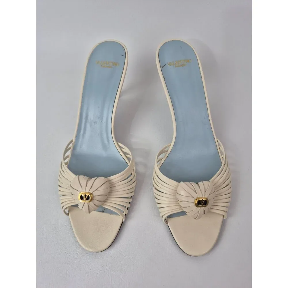 Valentino Women's Ren Butter White Royal Heart VLogo Leather Sandals Size 39
